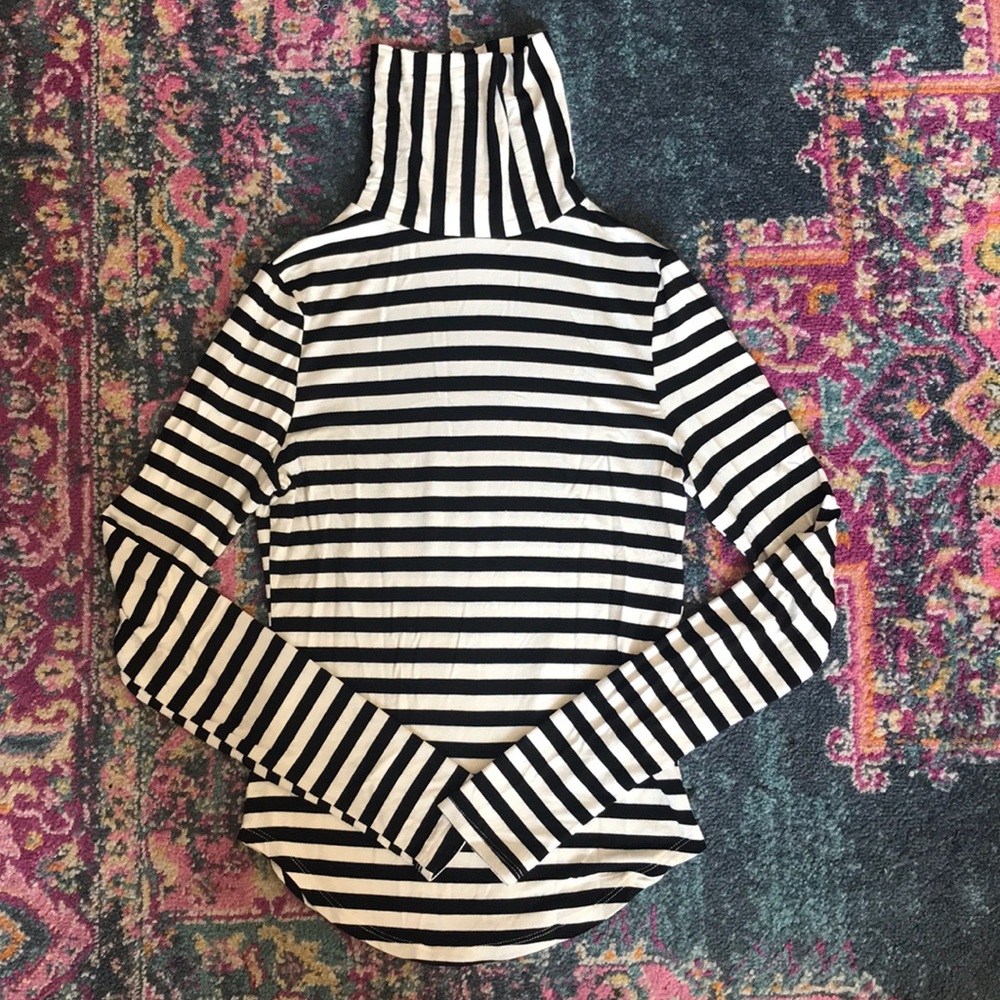 Revamped black and white striped turtle neck!